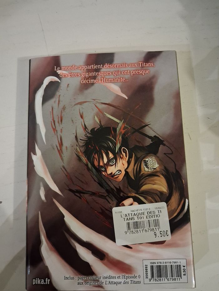 Tome 1 Attaque des Titans édition anniversaire - photo numéro 2