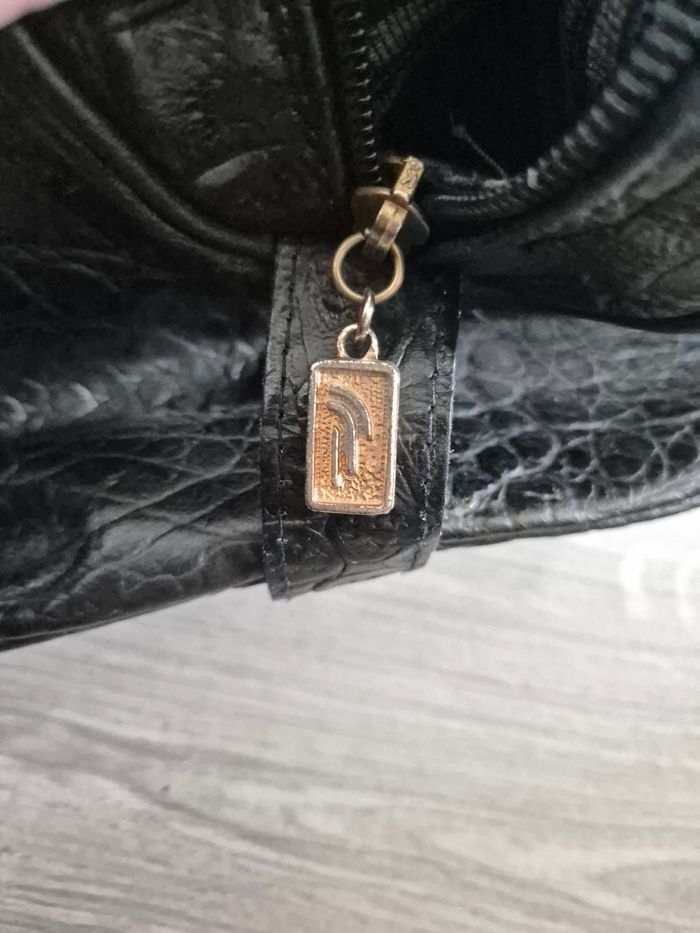 Sac à main vintage noir en cuir - photo numéro 8