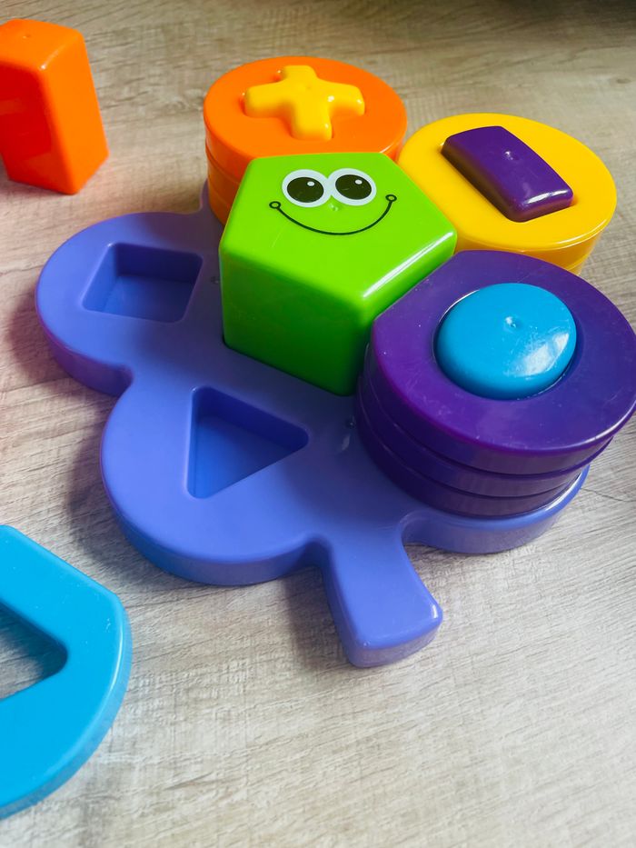 Jeu formes & couleurs neuf - photo numéro 3