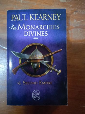 Livre de poche les monarchies Divines