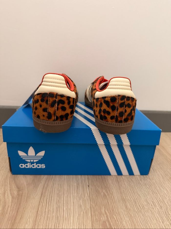 Adidas Samba OG Preloved Red Leopard - photo numéro 4