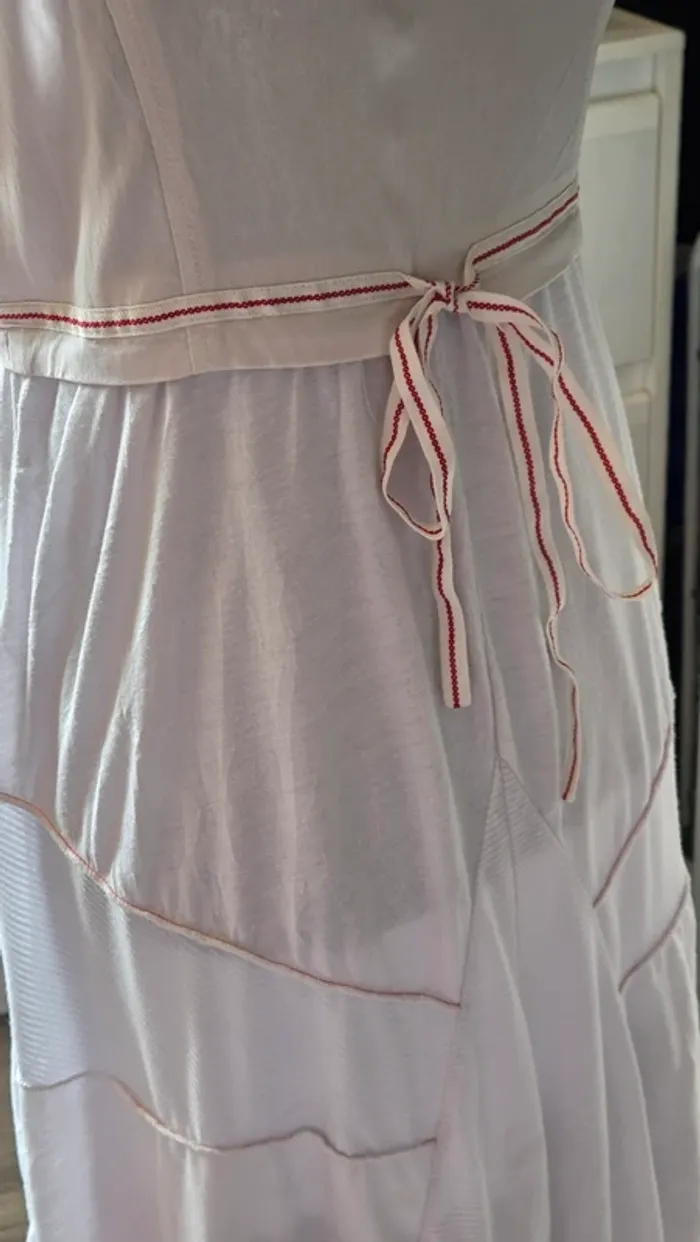 Robe Blanche Imprimé de chez C' fait pour vous en 38 /40 Taille 2 - photo numéro 7
