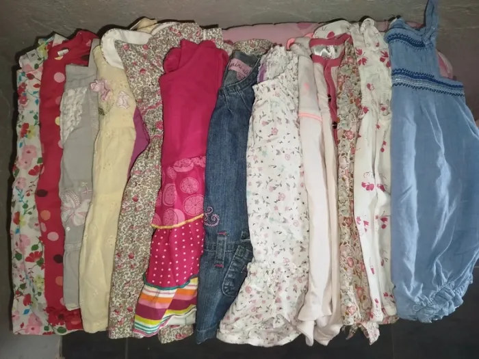 Lot robe été et combinaison 3 mois fille