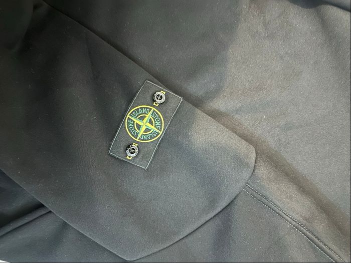 Pull stone Island - photo numéro 3
