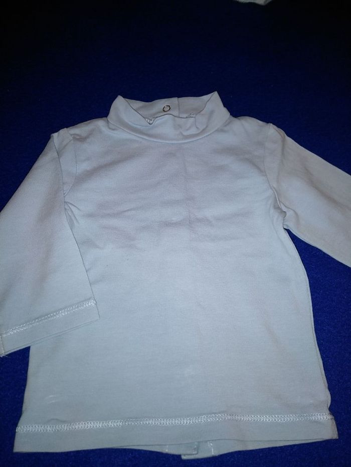 T-shirt manches longues col montant bébé garçon 3 mois