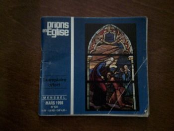 Livre Prions en église -Mars 1998 N °135