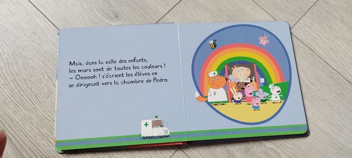 Livre cartonnée Peppa va a l'hôpital - photo numéro 5