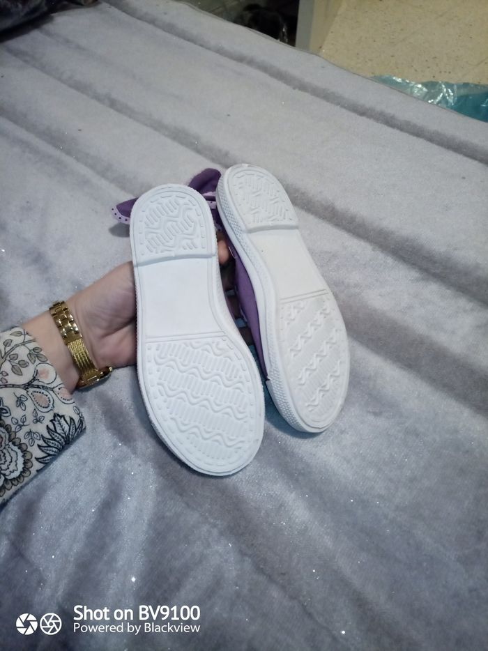 Chaussure neuve pointure 28 tape à l'oeil - photo numéro 4