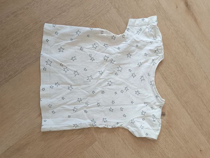 T shirt étoiles Primark - photo numéro 2