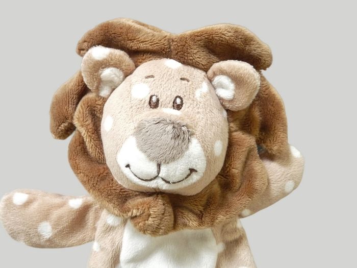 Doudou lion plat velours marron blanc pois Action ZDT 25 cm - photo numéro 2