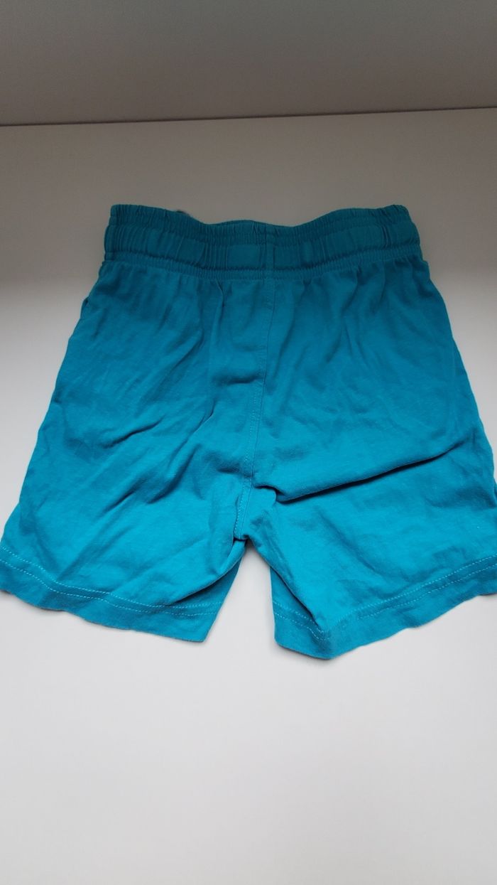 Short garçon - photo numéro 3