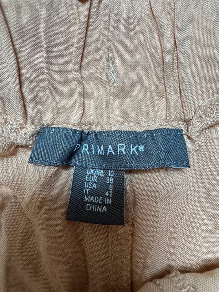 Short Primark Taille 38 - photo numéro 3