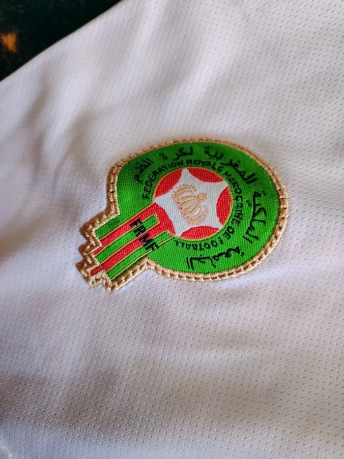 ensemble sport Maroc Puma 8 ans Neuf - photo numéro 6