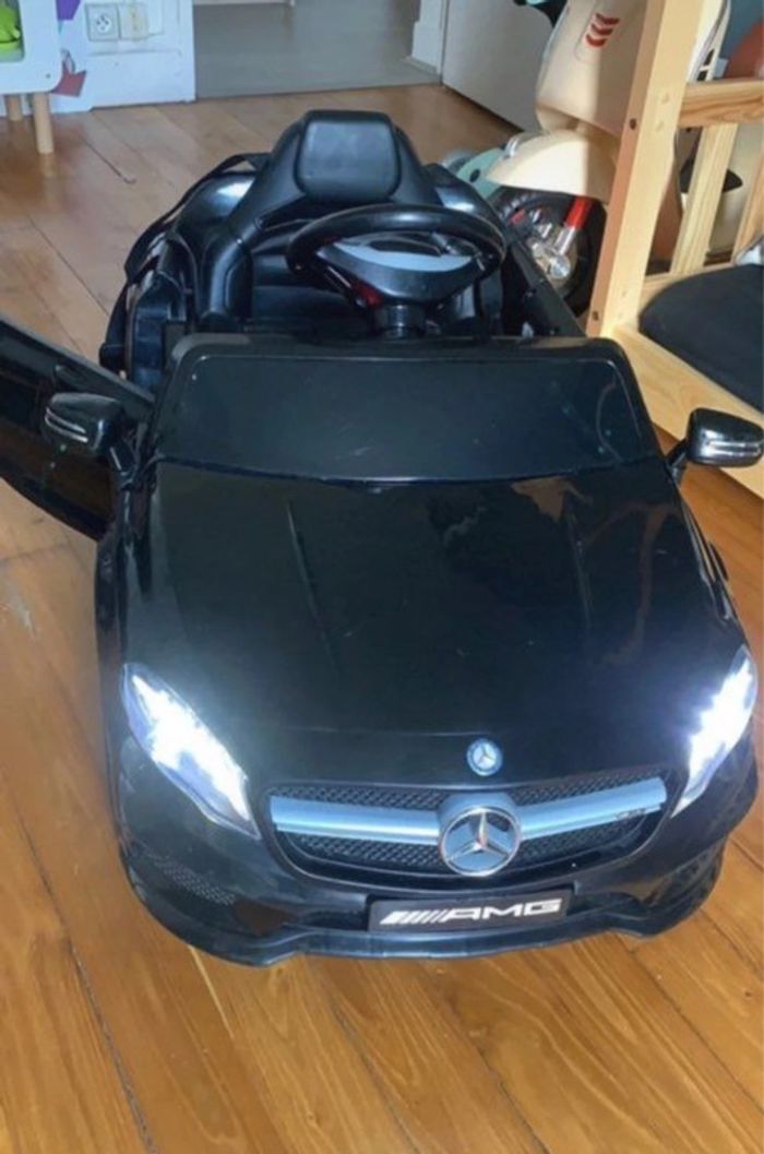 Mercedes électrique