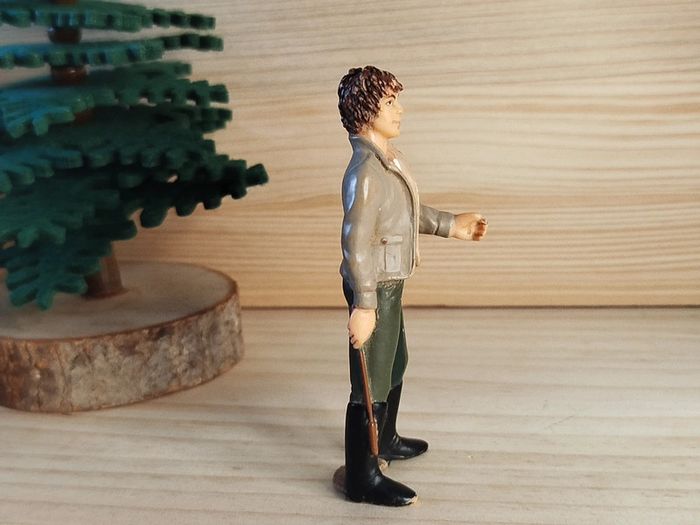Schleich Figurine personnage homme brun - photo numéro 5