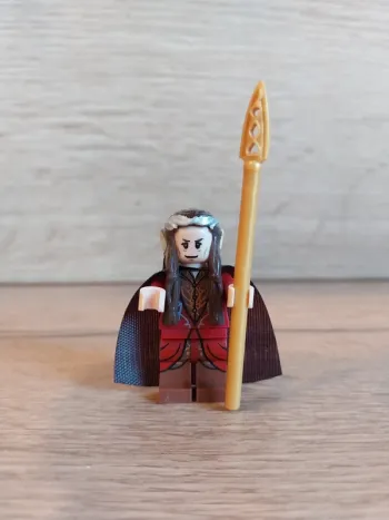 Figurine type lego Elfe roi Elrond seigneur des anneaux