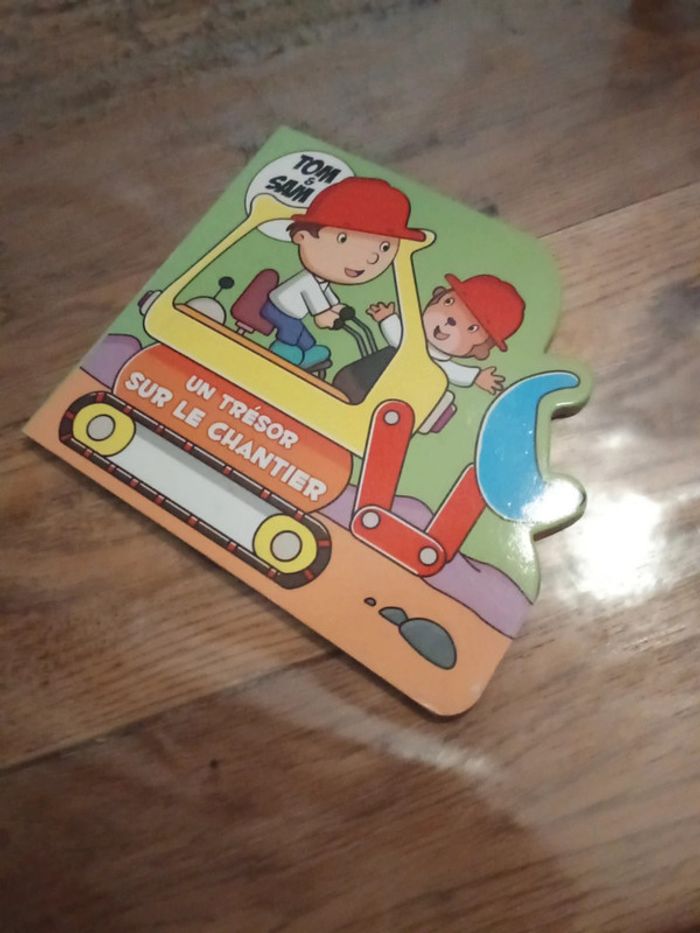 Tom et sam, un trésor sur le chantier