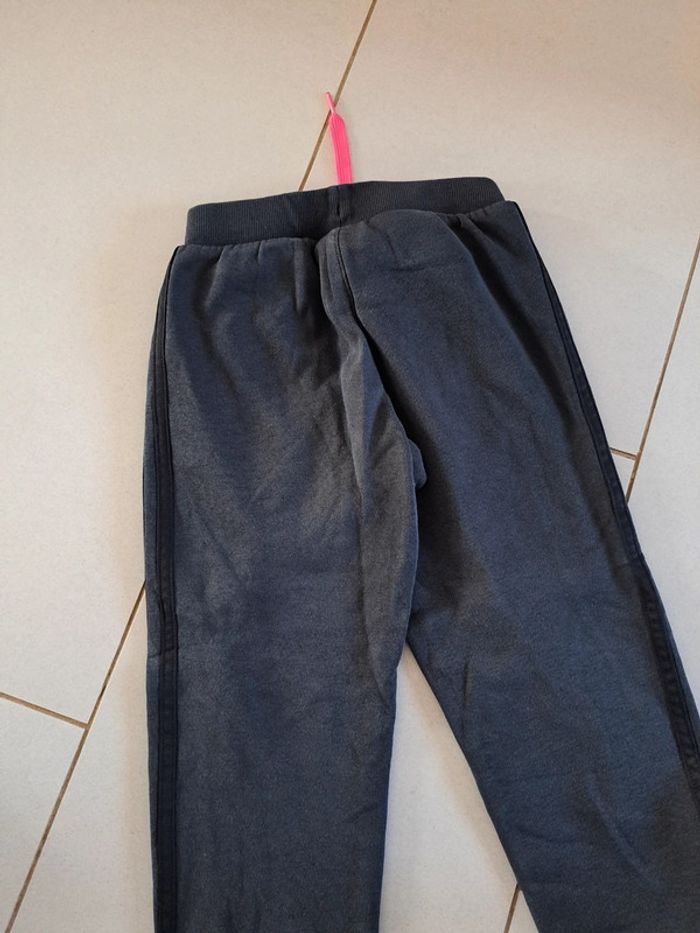 Pantalon 5/6 ans - photo numéro 3