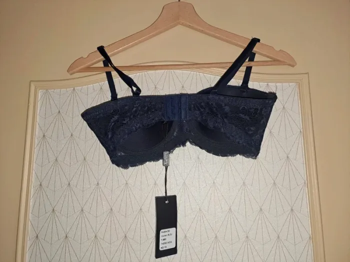 Soutien gorge NEUF avec étiquette audace avec coque 85C bleu nuit - photo numéro 4