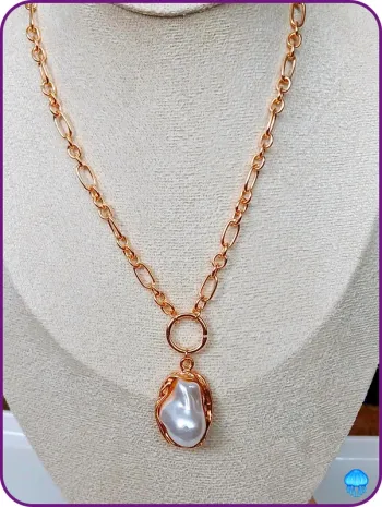 Collier chaîne large pendentif perle – Élégance moderne et affirmée