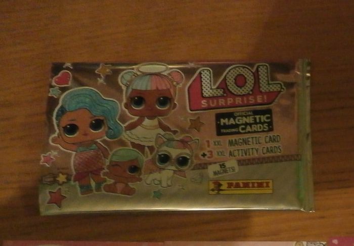 L.O.L Surprise Magnetic trading Card 07-Glitterati Club - photo numéro 4