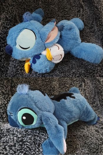 Lot de 2 peluches stitch neuves