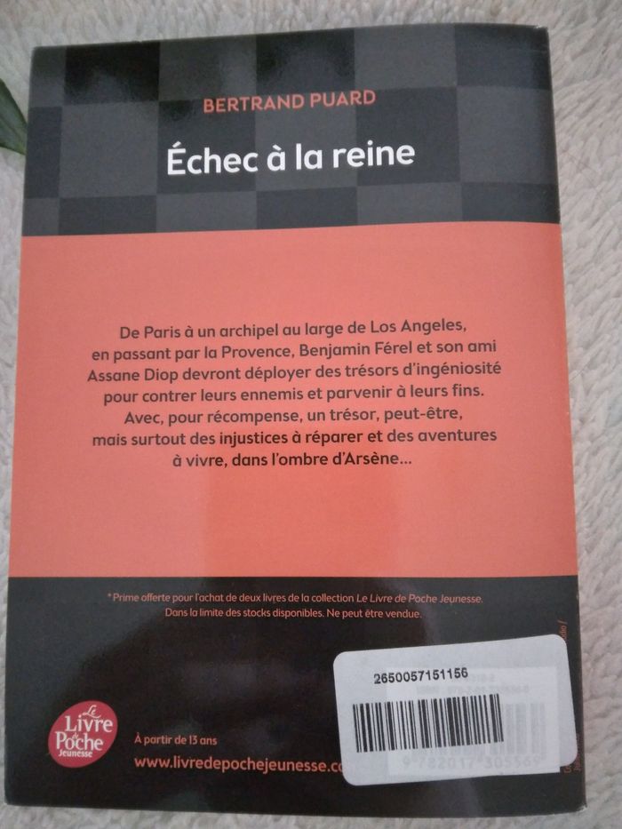 Livre Lupin échec à la reine - photo numéro 6