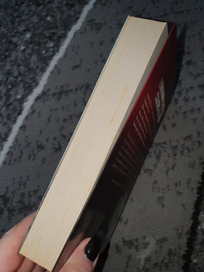 Livre "Crains le pire" - photo numéro 3