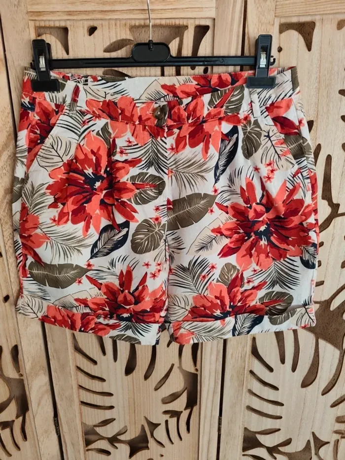 Short à revers imprimé fleuri T 40 Esmara - photo numéro 3