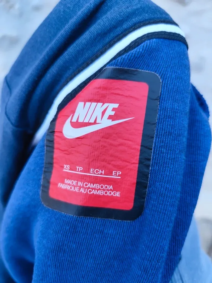 Veste femme Nike XS - photo numéro 8