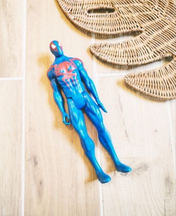 💫Spider-Man ultimate bleu Avengers Marvel - Figurine de 30 cm - marque Hasbro