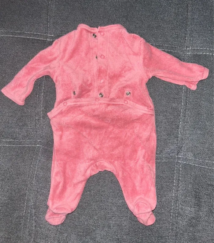 Pyjama 1 mois bébé - photo numéro 3