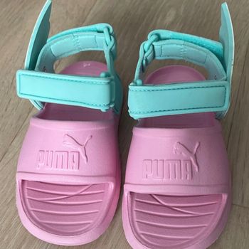 Sandale puma taille 24