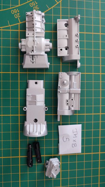 Lot pièces du fascicule n°5 pièce détachée Renault R8 Gordini 1/8 1/8ème Eaglemoss collections #D08