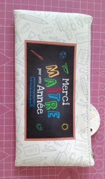 Trousse cadeau fin année maître