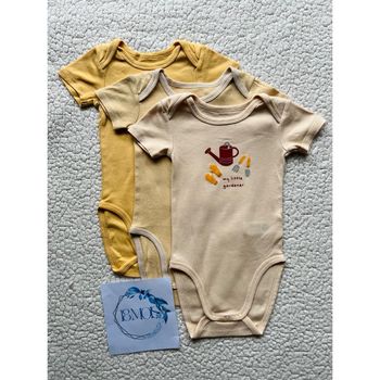 Lot de 3 bodies jaunes manches courtes taille 18 mois Tex