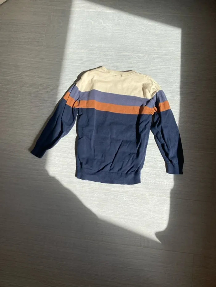 Pull vertbaudet 8ans - photo numéro 2