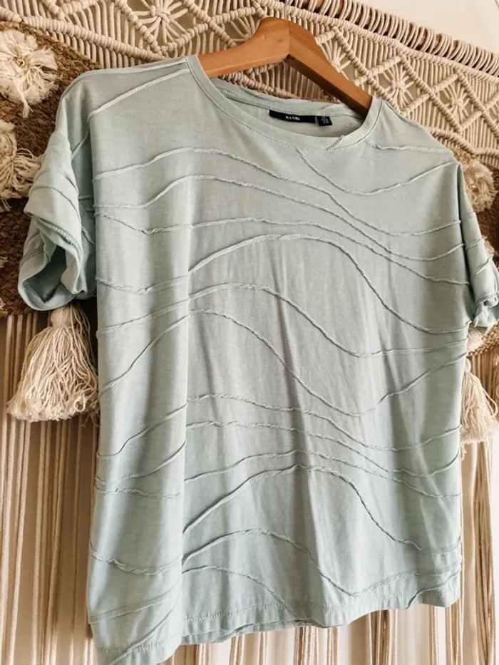 T-shirt vert d'eau taille XS - photo numéro 2