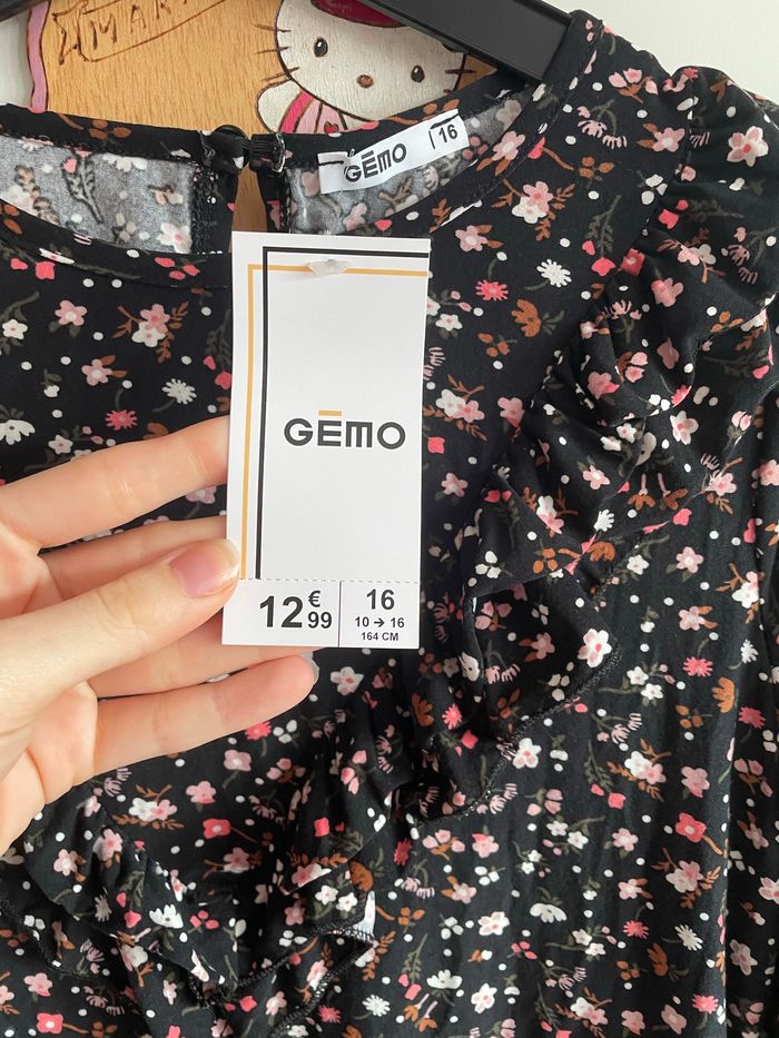 Tee shirt à manches longues noir à fleurs, taille 16 ans, marque Gemo - photo numéro 3