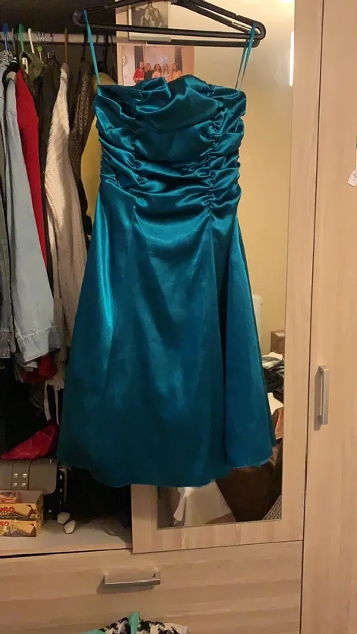 Robe bustier à lacet