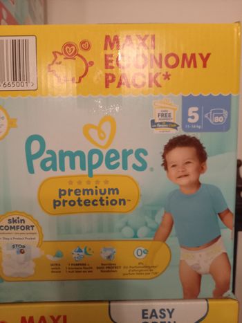 Couches pampers premium protection taille 5