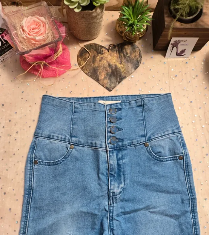 Jean’s Jennyfer taille 34 - photo numéro 5
