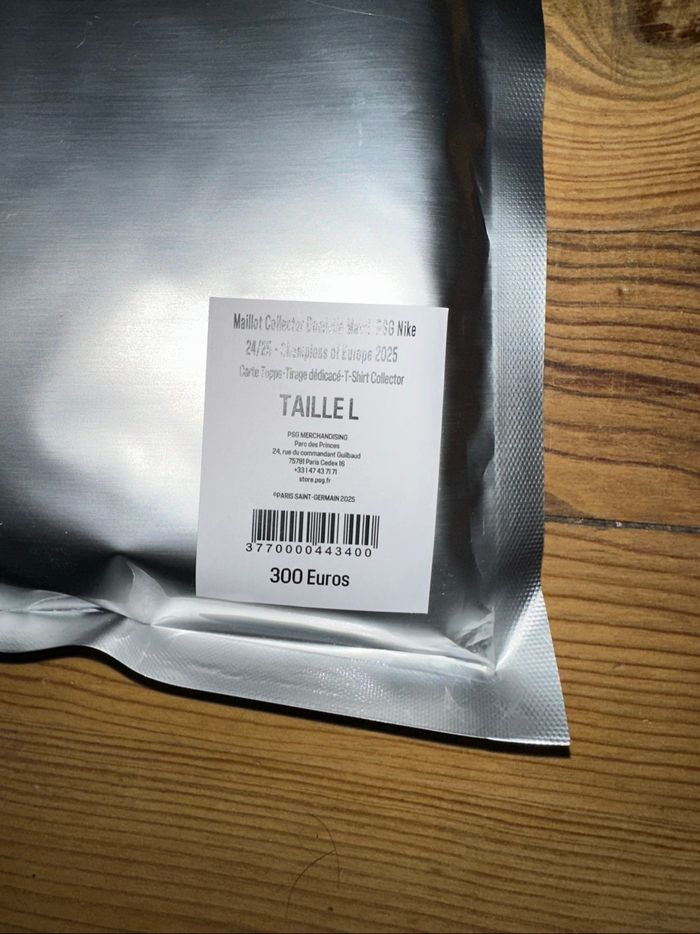 PSG Coffret 31 Mai Victoire LDC 318/500 - photo numéro 3