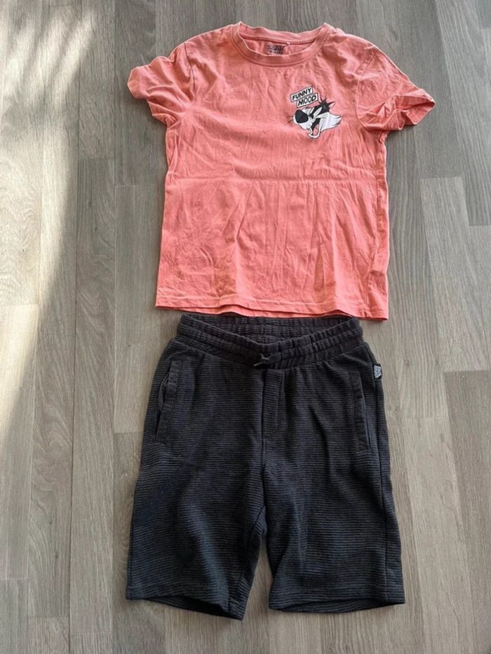 Ensemble tee shirt plus short Looney Tunes taille 10 ans