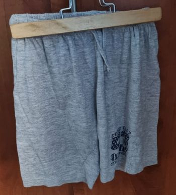 Short gris léger 6-7ans