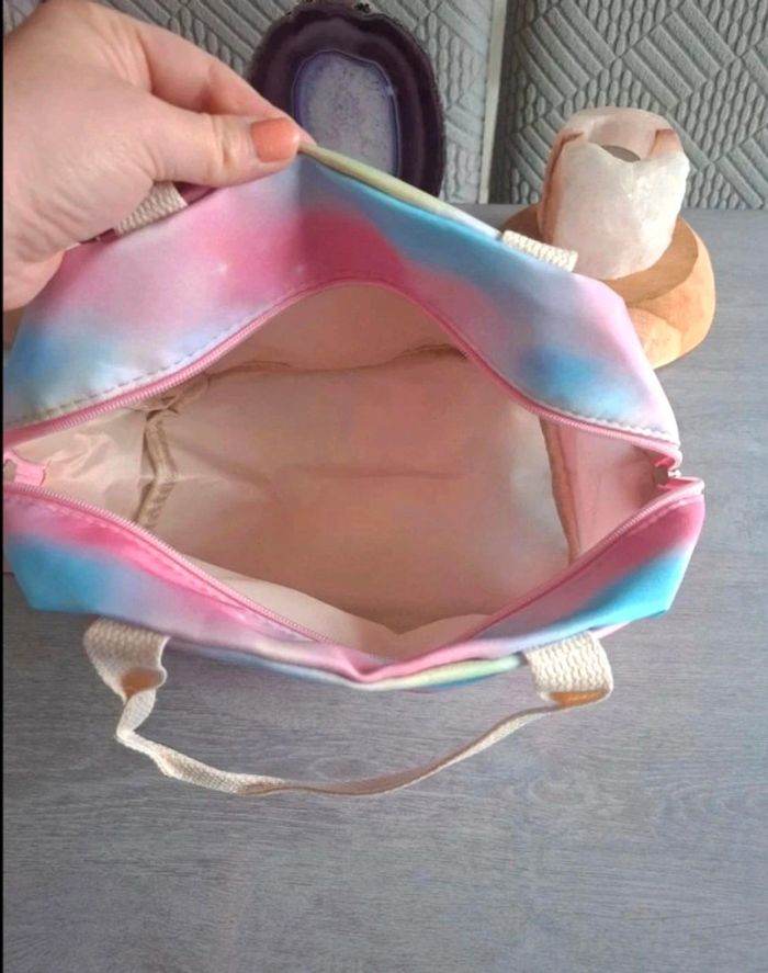 Lot Lilo & Stitch : sac à dos, lunch box et trousse - Neuf - photo numéro 9