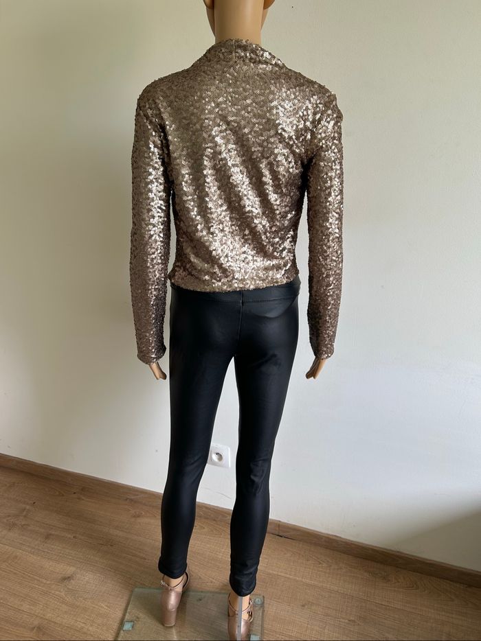 Veste courte dorée en sequins Etam taille française 36 jamais portée - photo numéro 6