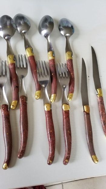 Lot de couverts état satisfaisant