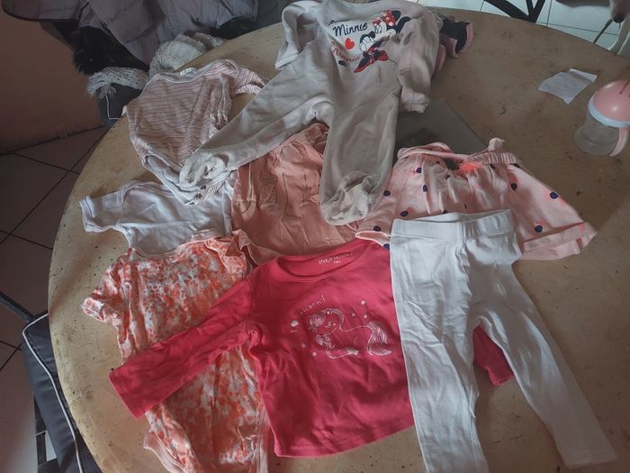 Lot de vêtements fille - photo numéro 3