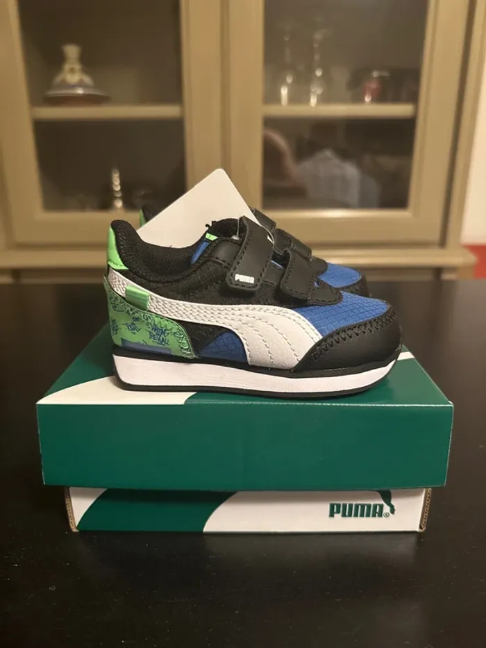 Baskets Puma Future Rider Graffiti bébé – Pointure 20 - photo numéro 3